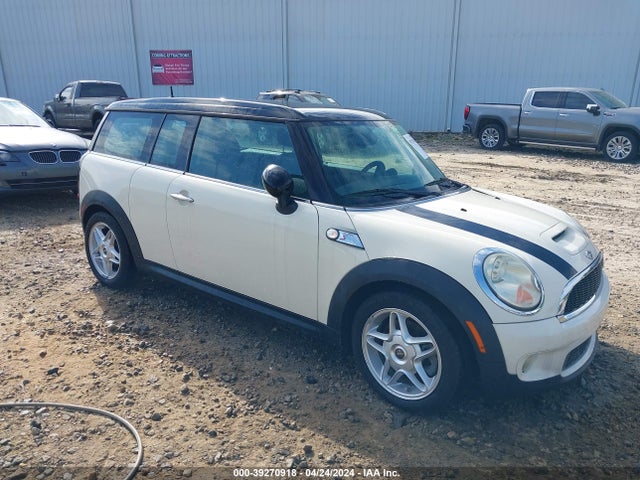 2009 MINI COOPER S CLUBMAN WMWMM33559TP74736 Photo 0