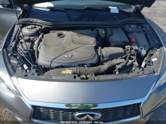 SJKCH5CP5JA054642 Infiniti Qx30 Luxury