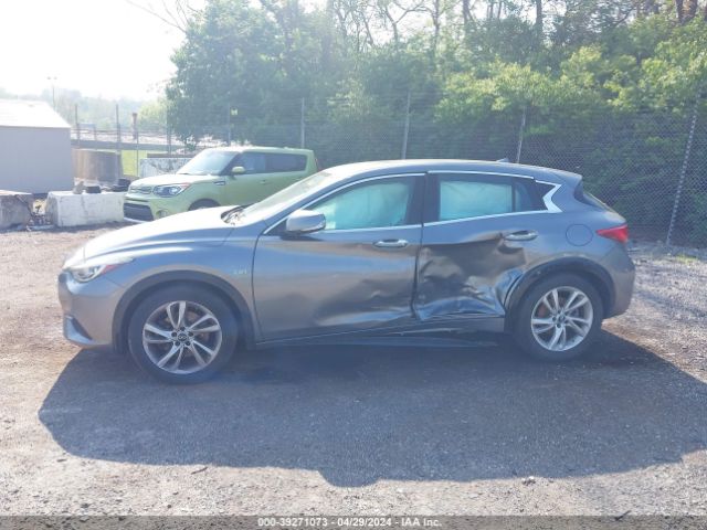 SJKCH5CP5JA054642 Infiniti Qx30 Luxury