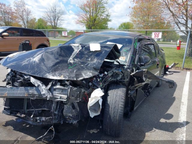 JTKJF5C76GJ017214 Scion TC