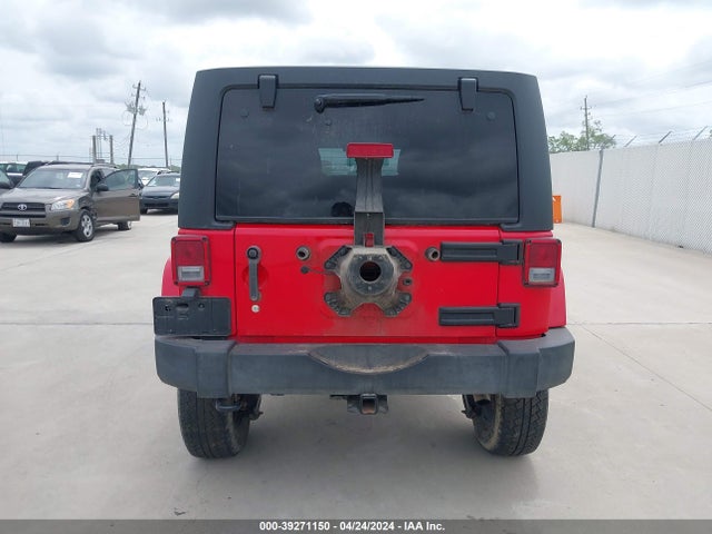 1C4BJWDG6FL598912 Jeep Wrangler Unlimited Freedom Edition