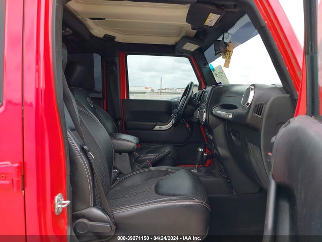 1C4BJWDG6FL598912 Jeep Wrangler Unlimited Freedom Edition