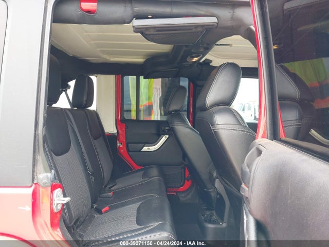 1C4BJWDG6FL598912 Jeep Wrangler Unlimited Freedom Edition