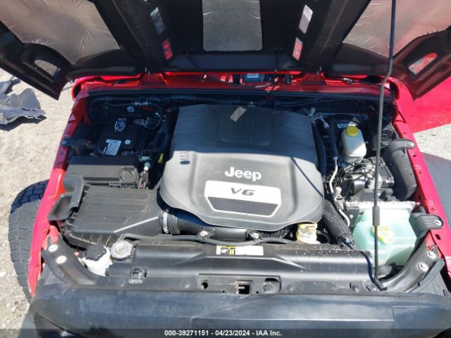 1C4BJWDG1FL750949 Jeep Wrangler Unlimited Sport