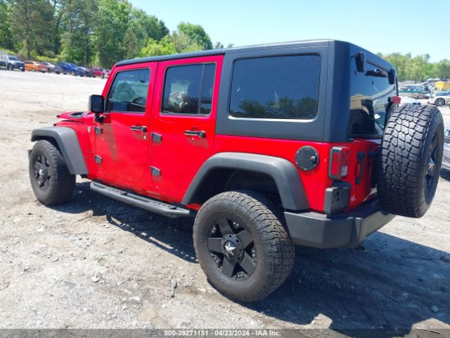 1C4BJWDG1FL750949 Jeep Wrangler Unlimited Sport