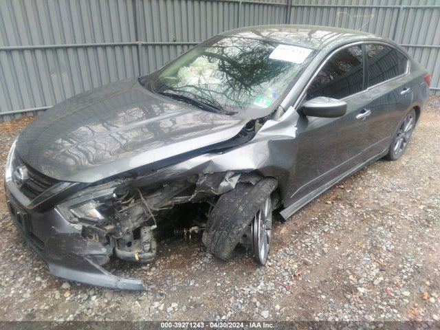 Nissan Altima 2.5 Sr 2018 1N4AL3AP3JC200191 Image 2