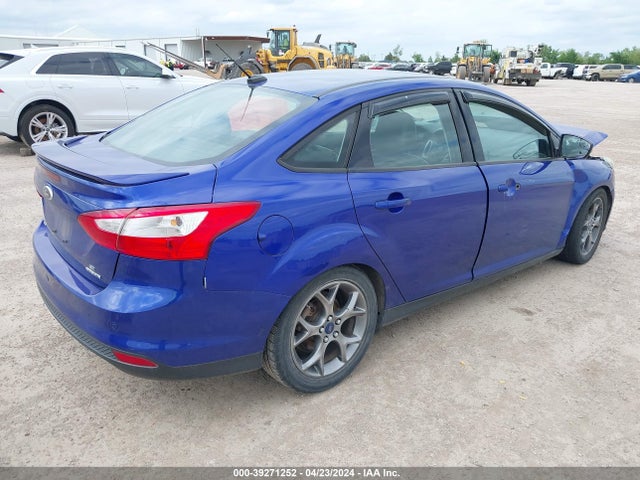 Ford FOCUS SE 2014 1FADP3F24EL234208 Image 4