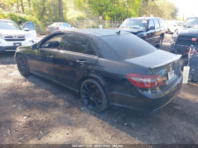 2010 MERCEDES-BENZ E 63 AMG WDDHF7HB6AA152365 Photo 2