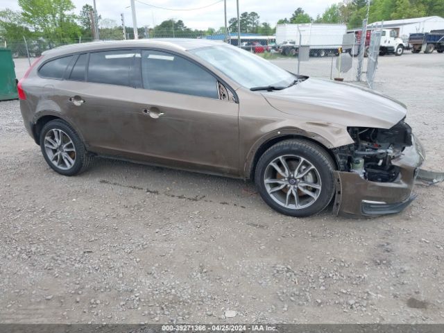 YV4612HK9G1010794 Volvo V60 Cross Country T5