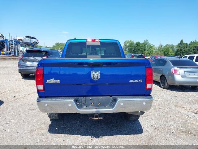 1C6RR7LG3HS868886 RAM 1500 Big Horn  4x4 5'7 Box
