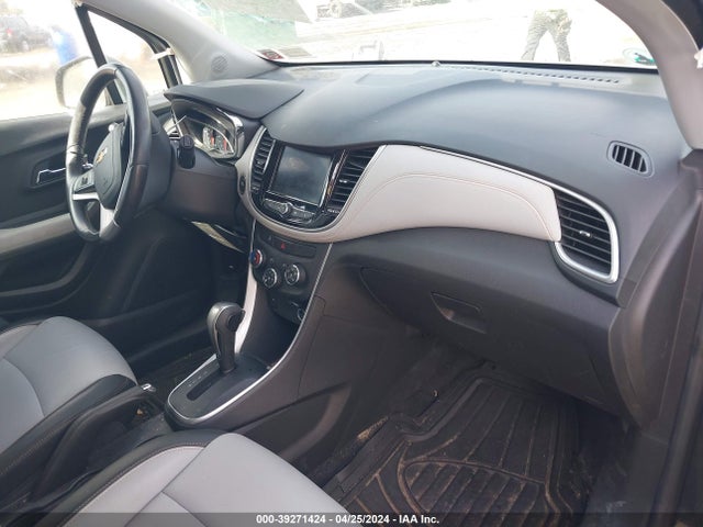 Chevrolet Trax Awd Lt 2022 KL7CJPSM8NB536402 Image 5