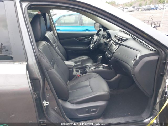 5N1AT2MV5KC778756 Nissan Rogue Sl
