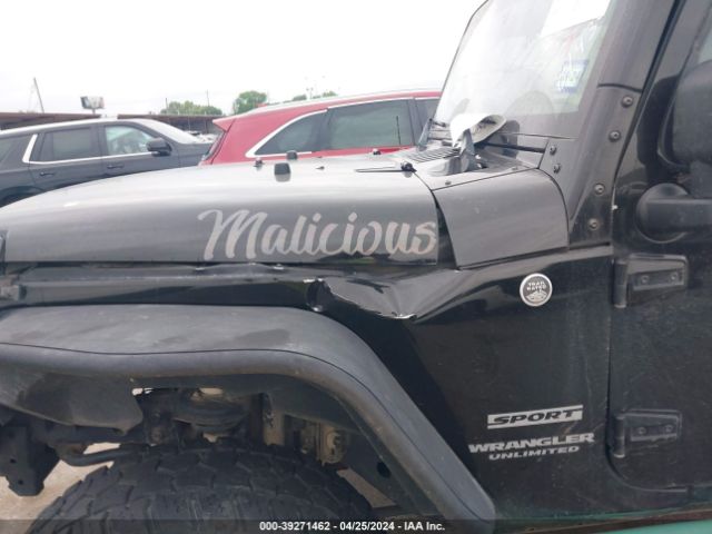 1C4BJWDG4FL736415 Jeep Wrangler Unlimited Sport