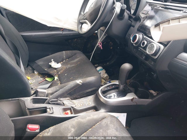 Honda FIT EX 2016 JHMGK5H73GX007368 Image 5