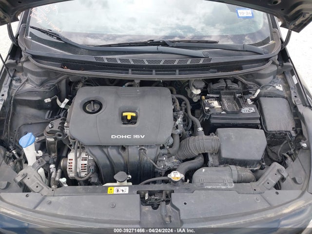 KIA FORTE LX 2018 3KPFL4A79JE201747 Image 10