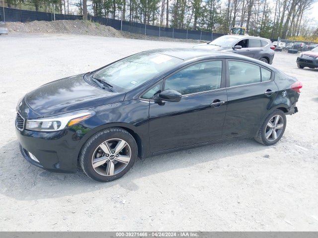 KIA FORTE LX 2018 3KPFL4A79JE201747 Image 2