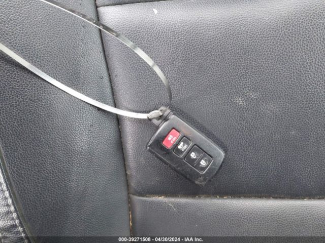 2T1BURHE9GC653685 Toyota Corolla Le Premium