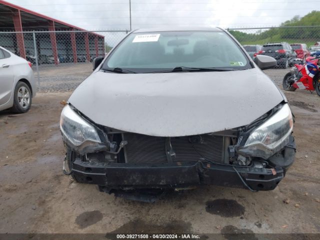 2T1BURHE9GC653685 Toyota Corolla Le Premium