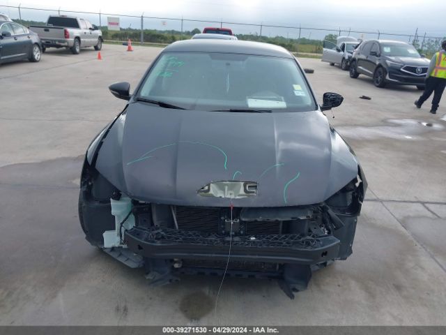 1VWDT7A39HC051403 Volkswagen Passat 1.8t R-line