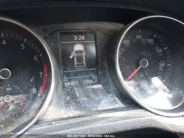 1VWDT7A39HC051403 Volkswagen Passat 1.8t R-line