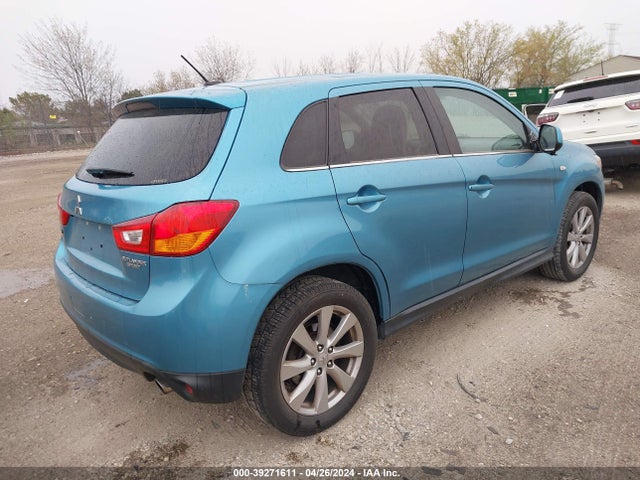 4A4AR4AU7EE029971 Mitsubishi Outlander Sport Se
