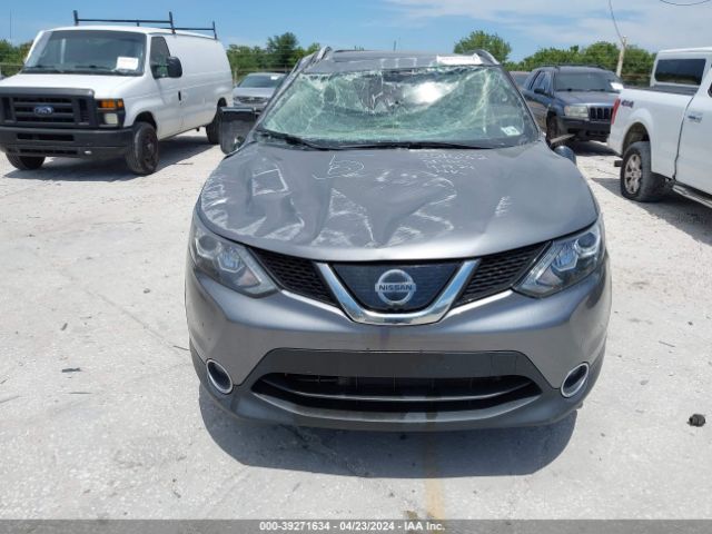 JN1BJ1CR5KW627611 Nissan Rogue Sport Sl