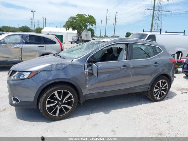 JN1BJ1CR5KW627611 Nissan Rogue Sport Sl