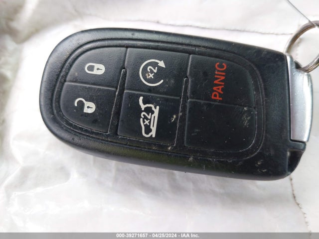 Jeep Cherokee Latitude 2014 1C4PJMCB9EW146367 Image 11