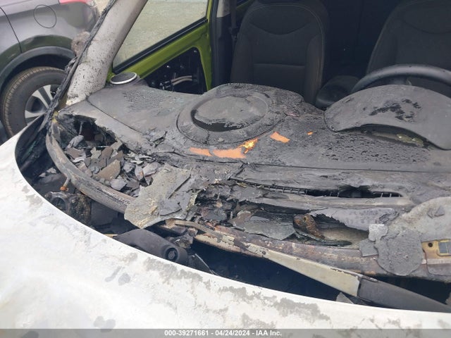 KIA Soul 2016 KNDJN2A24G7854038 Image 12
