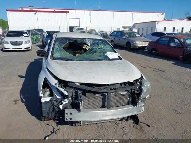 Nissan Altima 2.5 Sv 2015 1N4AL3APXFC191304 Image 6