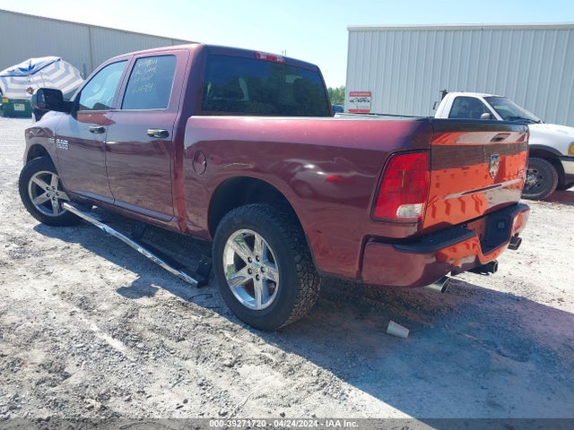 RAM 1500 Express  4x4 5'7 Box 2017 3C6RR7KT7HG649192 Image 3
