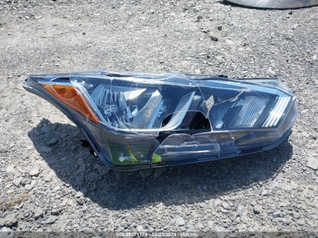 3N1CN8EV8ML883259 Nissan Versa Sv Xtronic Cvt