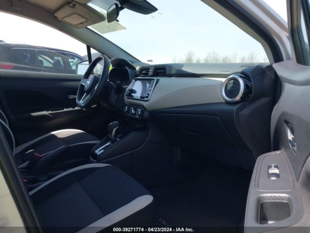 3N1CN8EV8ML883259 Nissan Versa Sv Xtronic Cvt