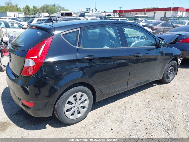 Hyundai ACCENT SE 2017 KMHCT5AE0HU355732 Image 4
