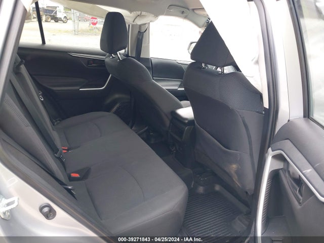 Toyota RAV4 LE 2021 2T3F1RFV3MC192984 Image 8