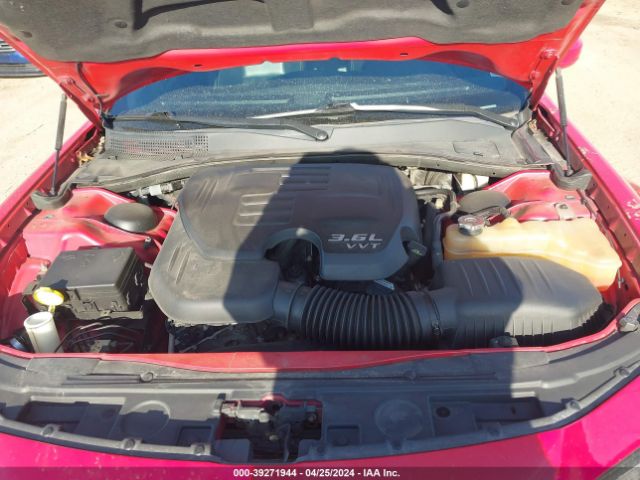 2C3CCAGG6GH162125 Chrysler 300 300s