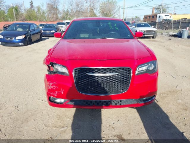 2C3CCAGG6GH162125 Chrysler 300 300s