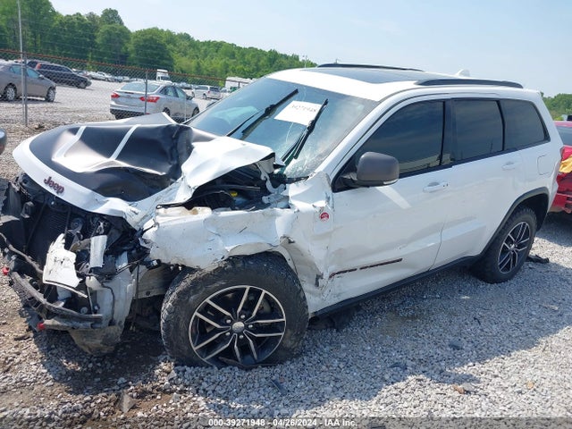 1C4RJFLG0JC454622 Jeep Grand Cherokee Trailhawk 4x4
