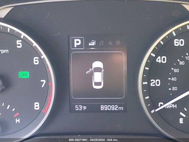 5NPD84LFXJH301641 Hyundai ELANTRA SEL