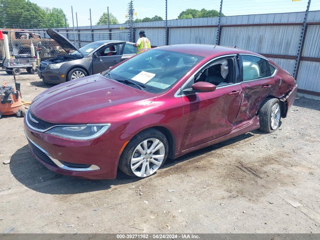 Chrysler 200 Limited Platinum 2017 1C3CCCAB4HN511123 Image 2