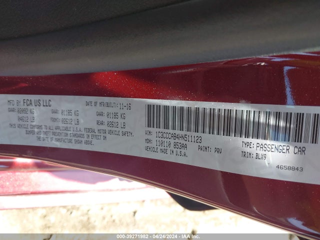 Chrysler 200 Limited Platinum 2017 1C3CCCAB4HN511123 Image 9