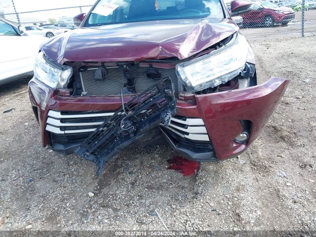Toyota Highlander Xle 2018 5TDJZRFH1JS849645 Image 6