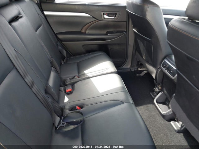 Toyota Highlander Xle 2018 5TDJZRFH1JS849645 Image 8
