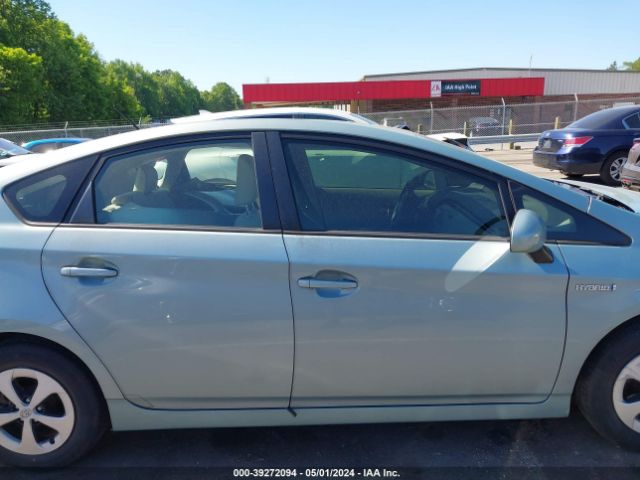 JTDKN3DU7F1961089 Toyota Prius Two