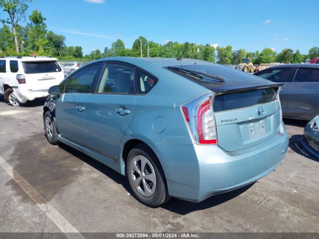 JTDKN3DU7F1961089 Toyota Prius Two