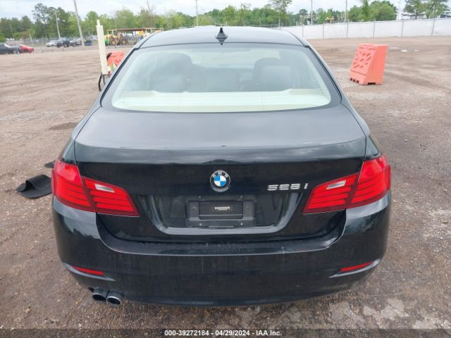 WBA5A5C54FD524368 BMW 528I