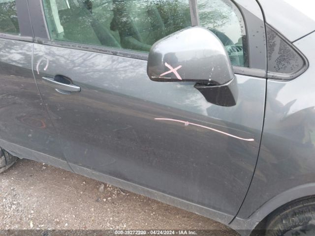3GNCJNSB1GL244976 Chevrolet Trax 1ls