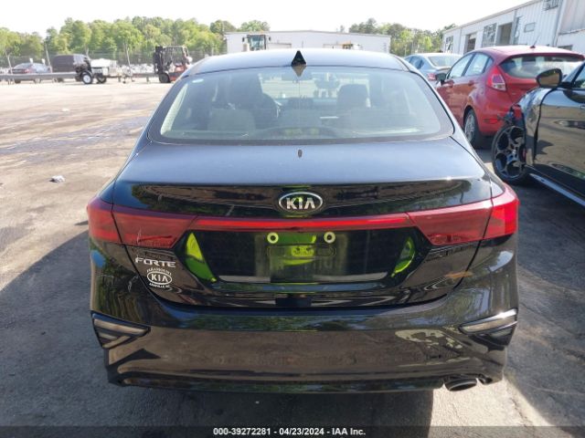 3KPF24AD9KE084973 KIA Forte Lxs