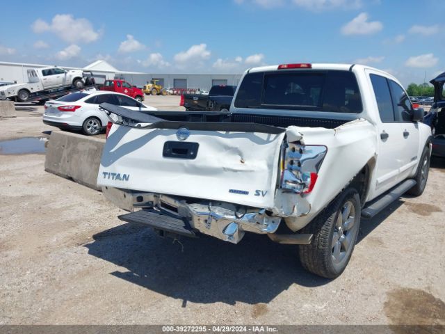 1N6BA0ED1FN515177 Nissan TITAN SV
