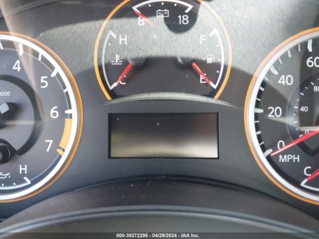 1N6BA0ED1FN515177 Nissan TITAN SV